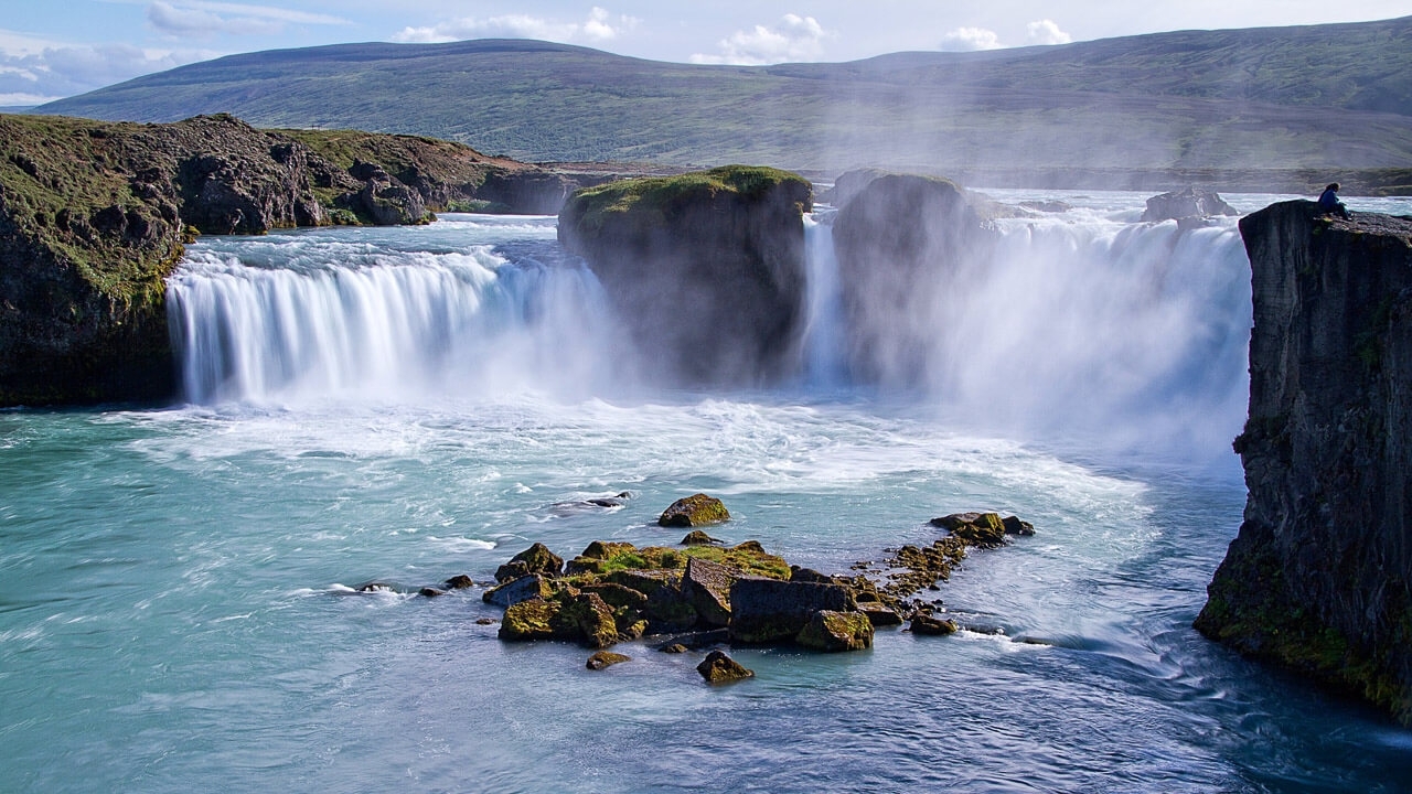 Godafoss-Waterfall